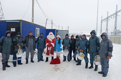 Новогоднее поздравление коллектива